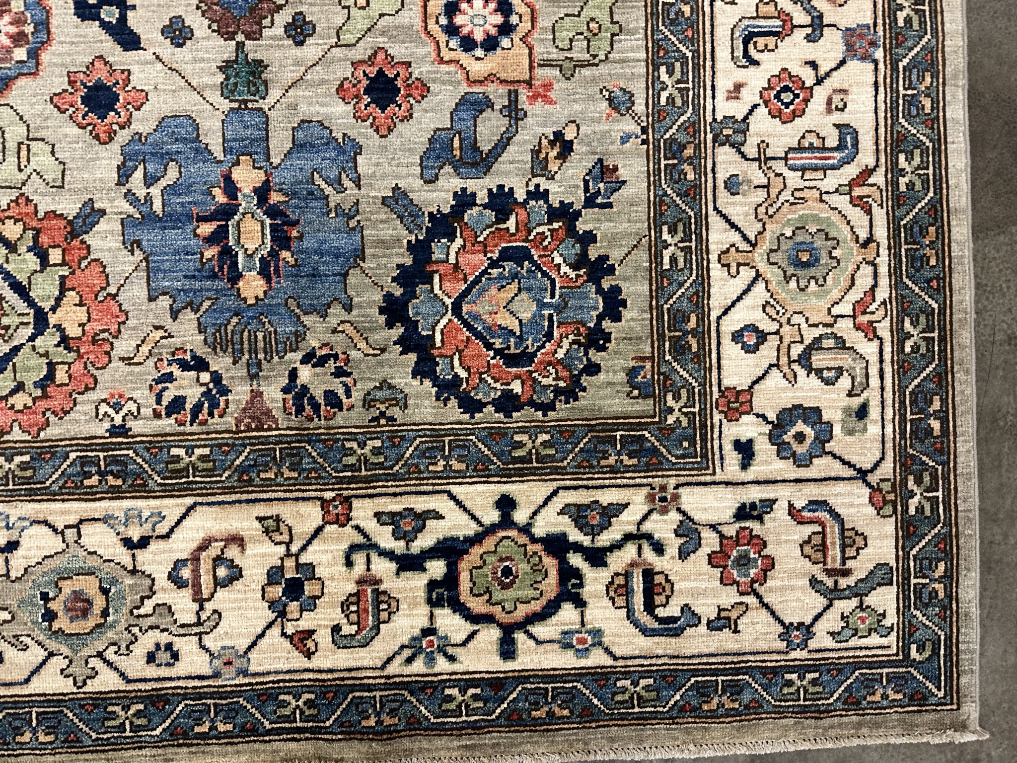 SERAPI / AFGHANISTAN Togar Rugs